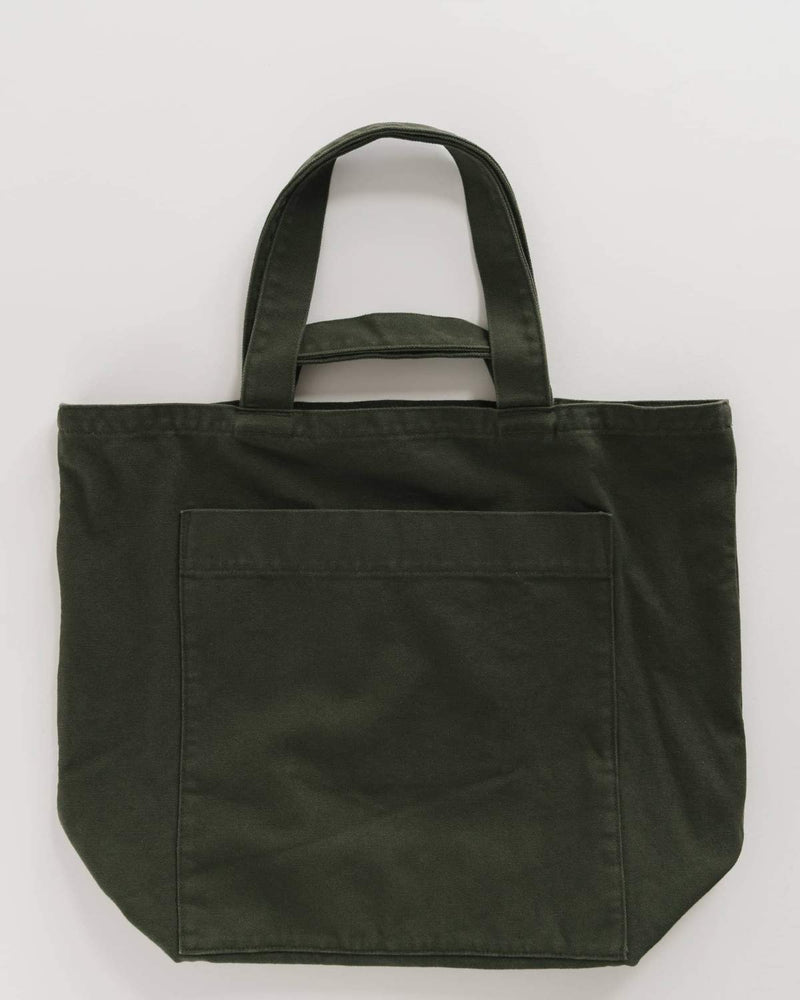 The Cedar Bucket Bag with Outside Pockets